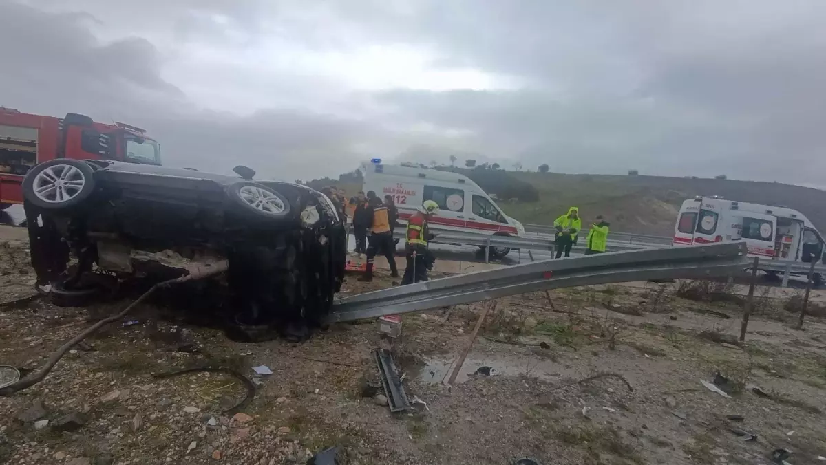 Aydın’da Şiddetli Yağış Sonrası Trafik Kazası: Çift Hayatını Kaybetti