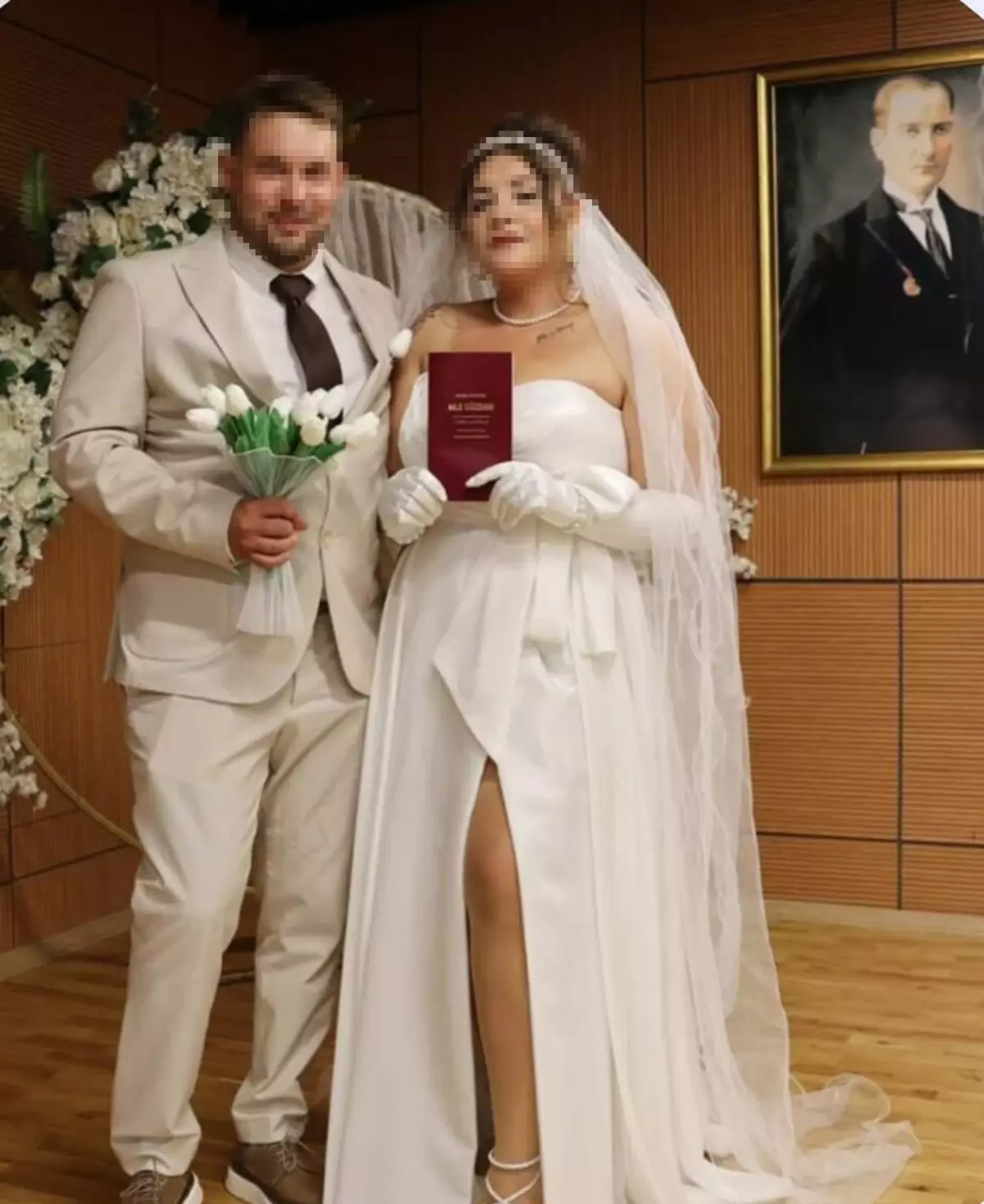 Çanakkale'de Doktorun Aile İçi Şiddet Olayı: Eşi 20 Bıçak Darbesiyle Yaralandı, İntihar Girişiminde Bulundu