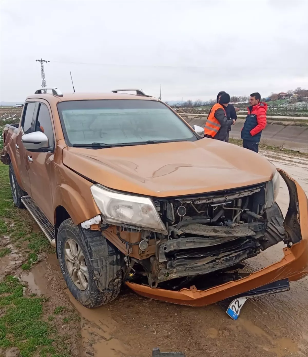 İpsala’da Kamyonet Kanala Çarptı: Sürücü Şokta Hayatını Kaybetti