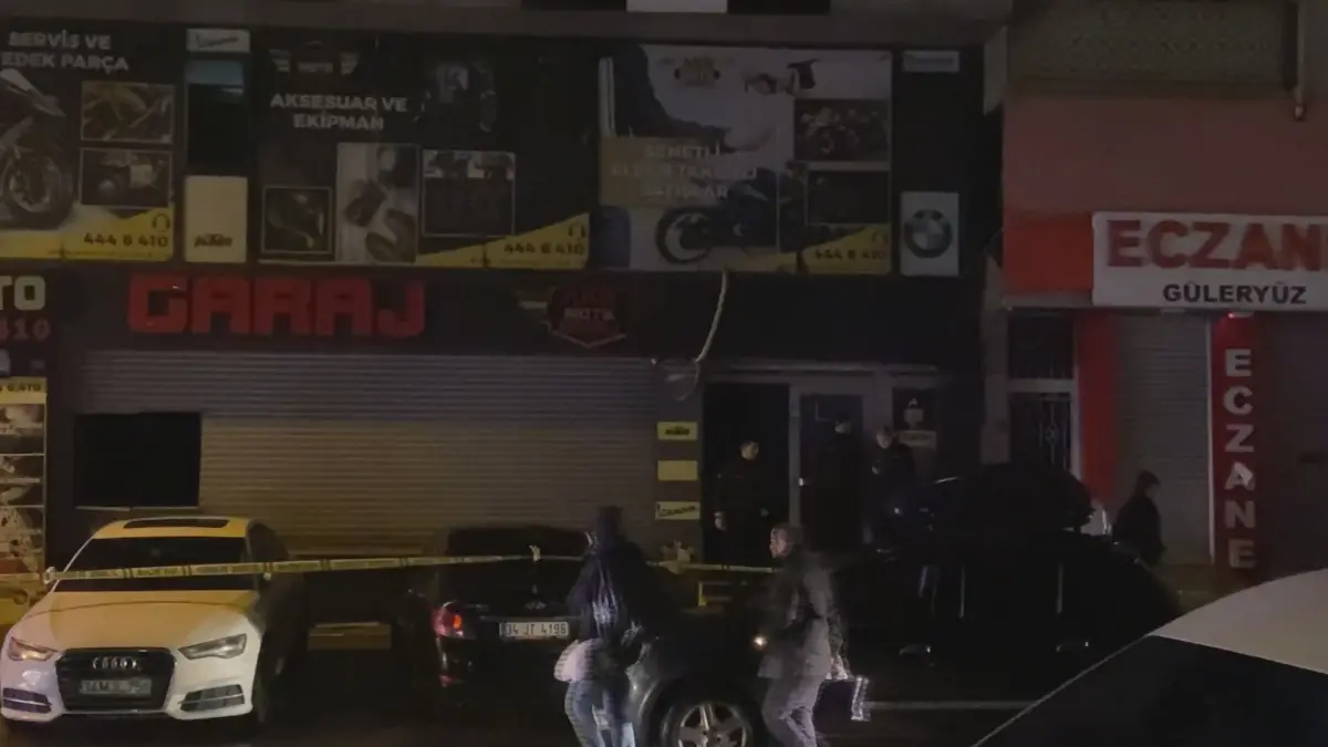 Esenler'de Yangın Faciası: Tuna Mahallesi'nde 2 Ceset Bulundu