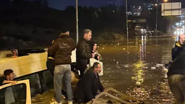 Kurtarılan yolcuların güvenli bir şekilde tahliyesi