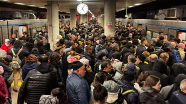 Raydan çıkan metro vagonu