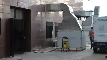 Yangın sırasında itfaiye ekipleri