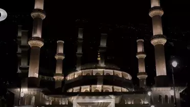 Berat Kandili programı canlı yayın görüntüsü