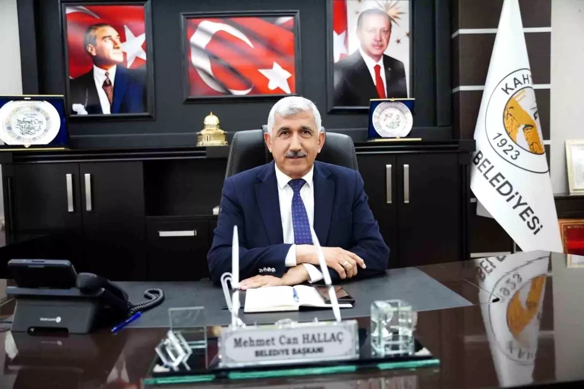 Kahta Belediye Başkanı Hallaç'tan Berat Kandili'nde Manevi Mesaj