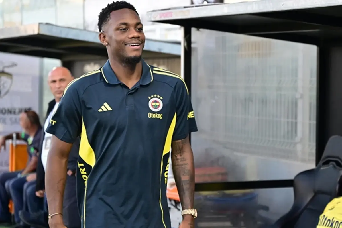 Jhon Duran Zenit'e doğru