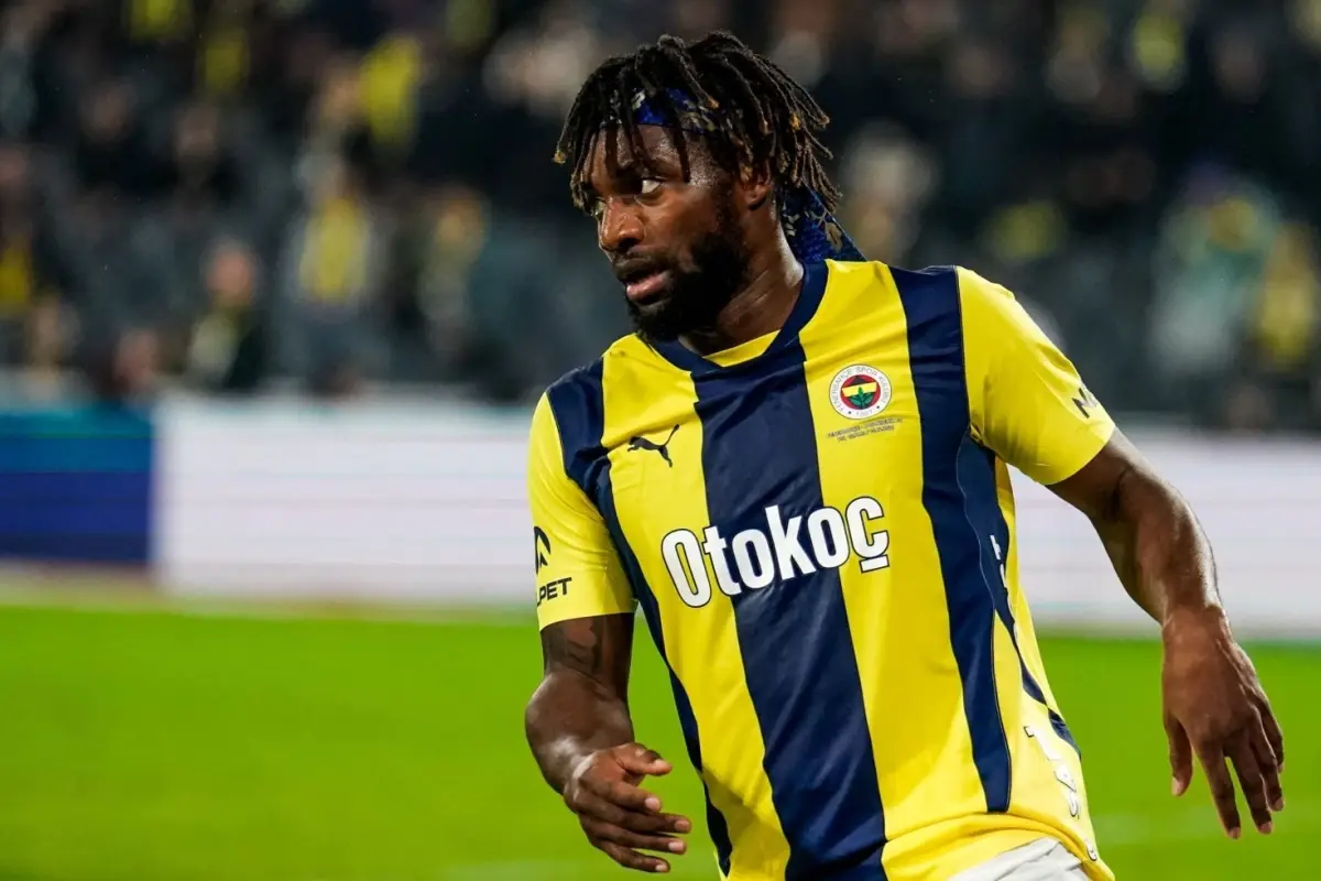 Allan Saint-Maximin Lens'e Transfer Oldu: Sezon Sonuna Kadar Sözleşme İmzaladı