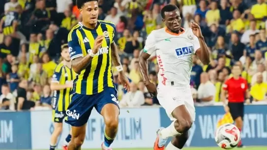 Uchenna Ogundu Augsburg formasıyla