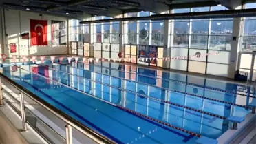 Yunusemre Belediyesi'nden Kadınlara Kış Dönemi Yüzme Desteği