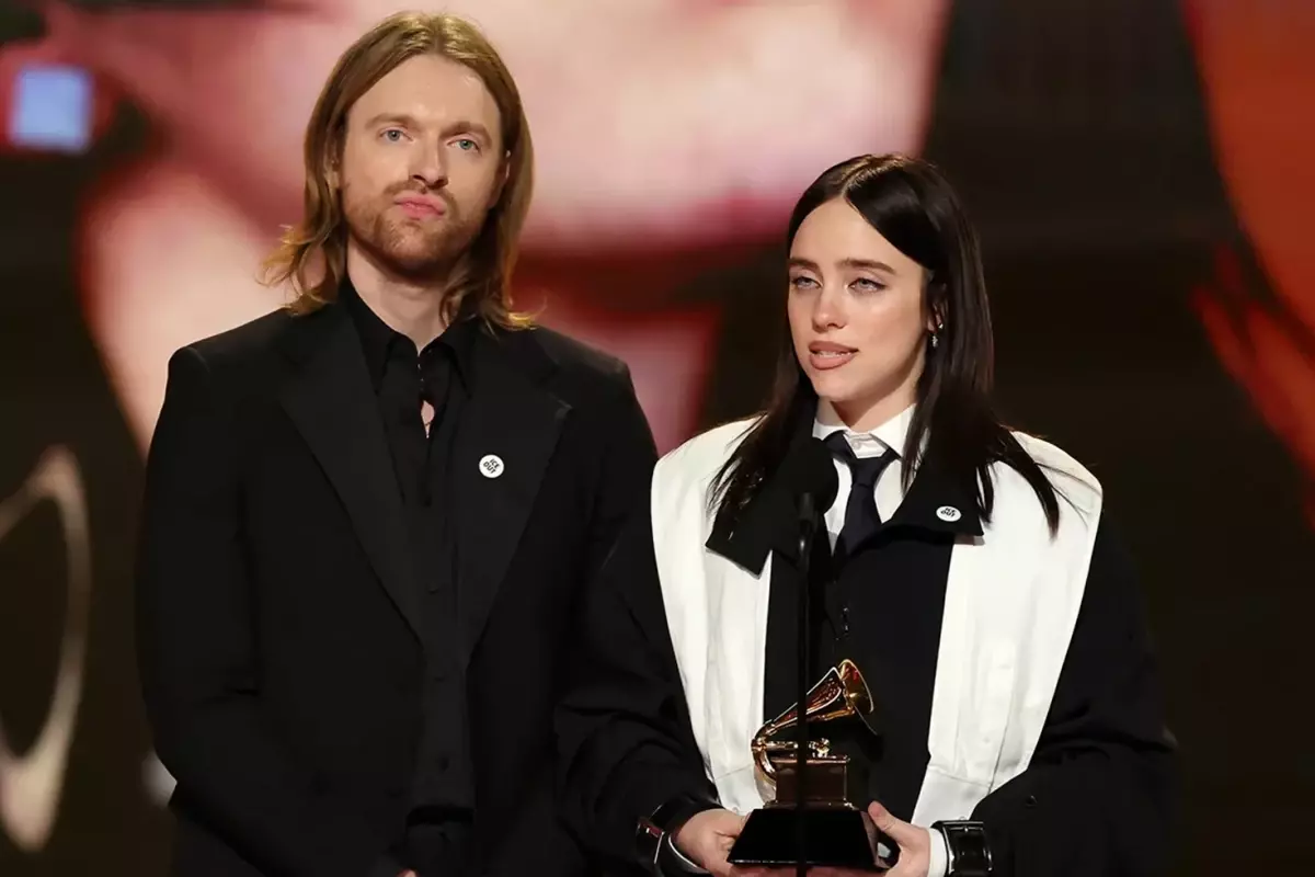 Billie Eilish, Grammy Sahnesinde Filistin'e Destek Vererek ICE'ye Eleştiri Yaptı