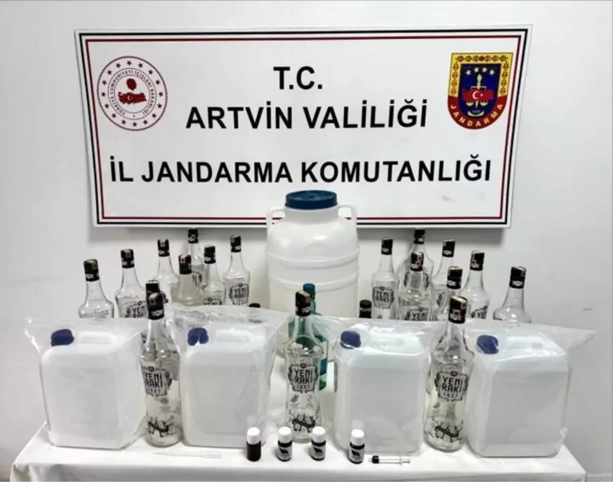 Artvin'de Kaçak Sigara ve Alkol Operasyonu: 3.820 Paket Ele Geçirildi
