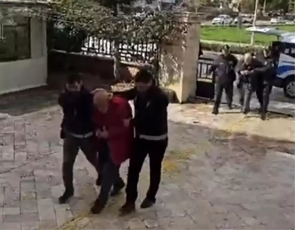 Didim'de Silahlı Cinayet Şoku: İki Kişi Hayata Veda Etti