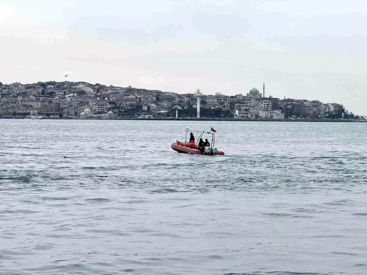 Beşiktaş’ta Üniversite Öğrencisi Deniz İbişler’in Kaybı: Arama Çalışmaları Hız Kesmeden Devam Ediyor