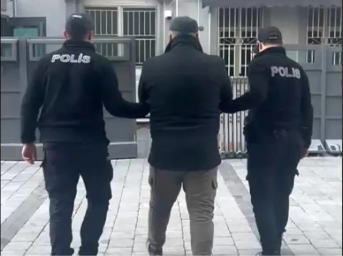 İzmir Konak’ta 12 Yıllık Hapis Cezalı Kaçak G.Ç. Yakalandı