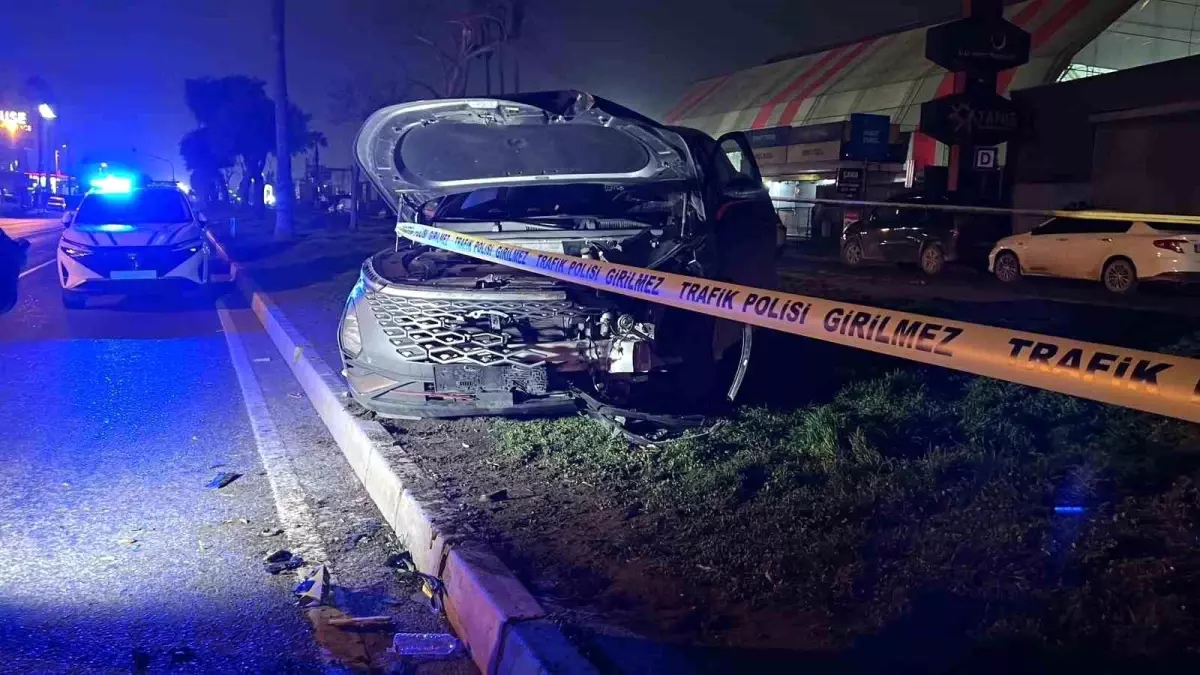 Mersin’de Trafik Kazası: 3 Ölü, 3 Yaralı, Sürücü Tutuklandı