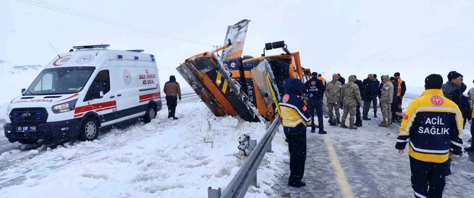 Van Çaldıran’da İş Makinesi Çarpması: 1 Ölü, 1 Yaralı