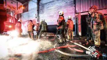 İzmir Buca’da Mobilya Atölyesinde Çıkan Yangın Kontrol Altına Alındı