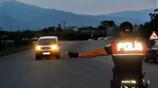 Erzincan’da 13 Yıl 9 Ay Hapisli Firari, Polis Takibi Sonucu Yakalandı