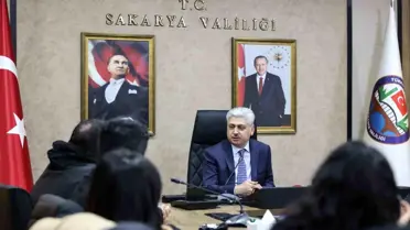 Sakarya’da trafik denetimi sırasında tutuklanan araçlar