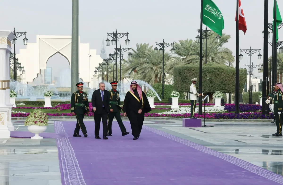 Erdoğan, Riyad’da Veliaht Prens Selman ile Stratejik Görüşme Gerçekleştirdi