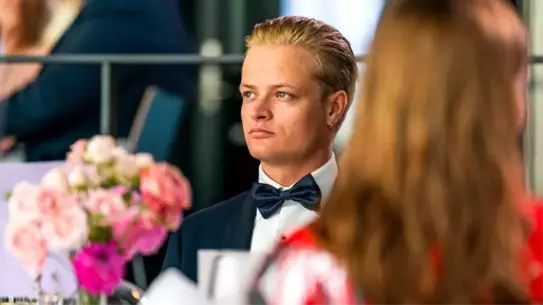 Polisin tutuklama anı