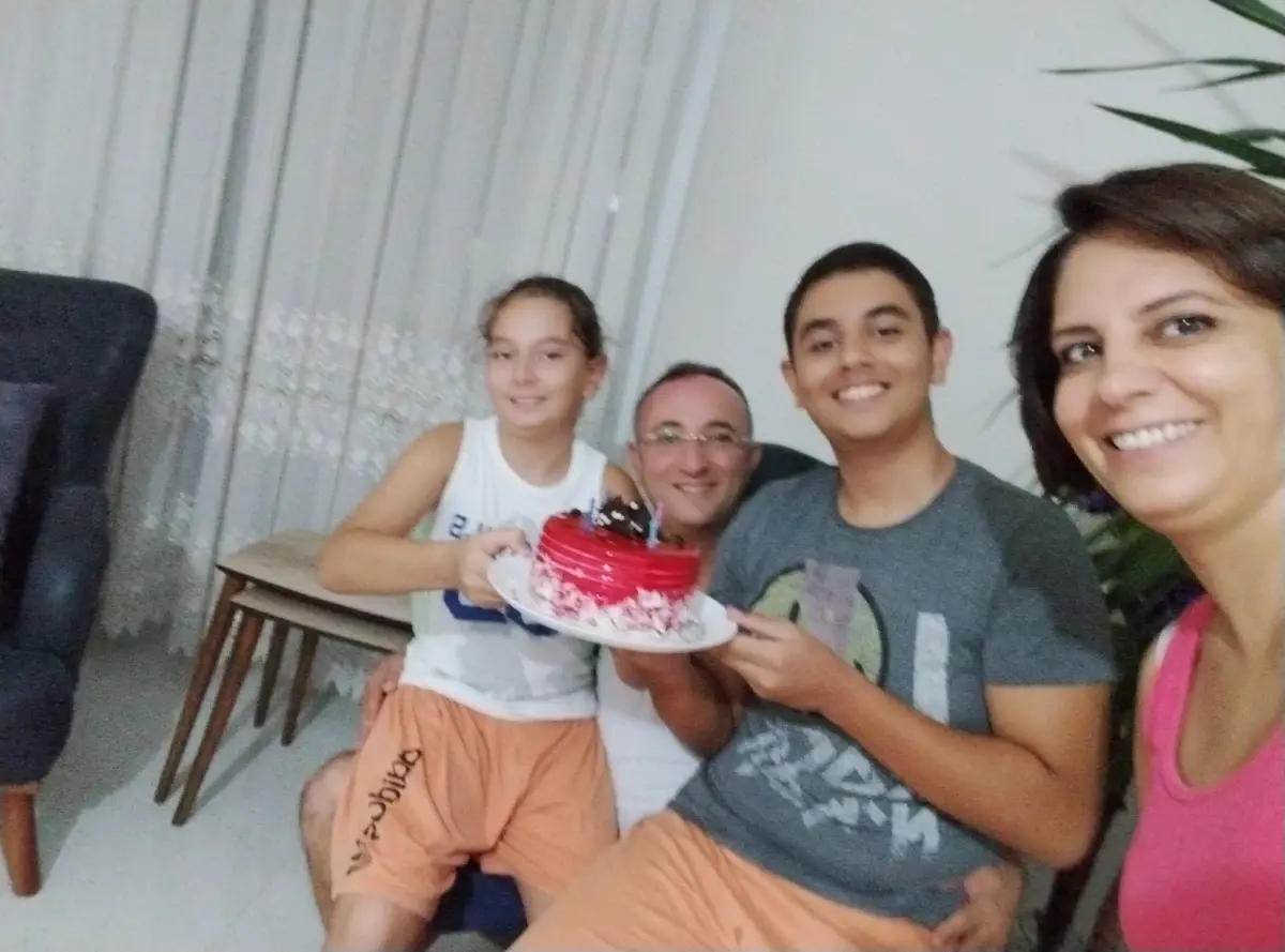 Furkan Ege Peker'in Fen Lisesi Yolculuğu: Deprem Sonrası Eğitim Mücadelesi