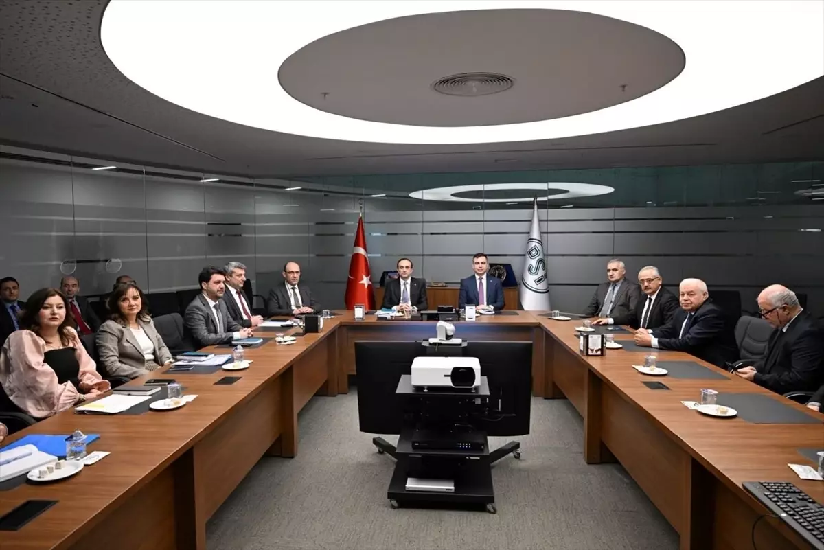 Veteriner Hekimlere Başarı Belgesi Takdim Edildi