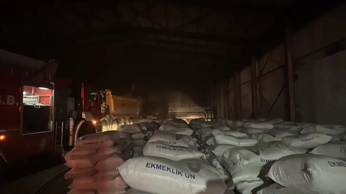 Gaziantep’te Makarna Fabrikasında Çıkan Yangın Kısa Sürede Kontrol Altına Alındı