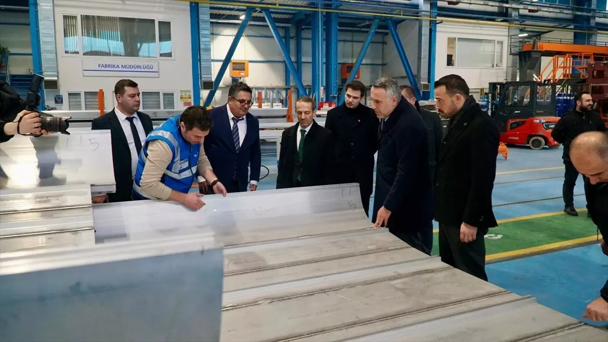 Sakarya’da TÜRASAŞ Ziyareti: Yeni İstihdam Fırsatları