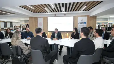 Bakan Tekin, Genç Girişimcilerle Eğitim Teknolojileri Üzerine Stratejik Buluşma Gerçekleştirdi