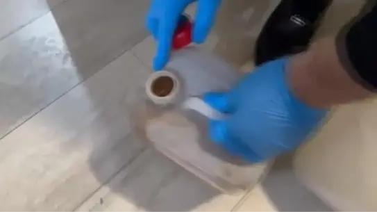 Operasyon sırasında ele geçirilen metamfetamin