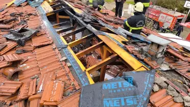 Gaziantep'in Nurdağı İlçesindeki İlkokulda Çıkan Yangın Kontrol Altına Alındı