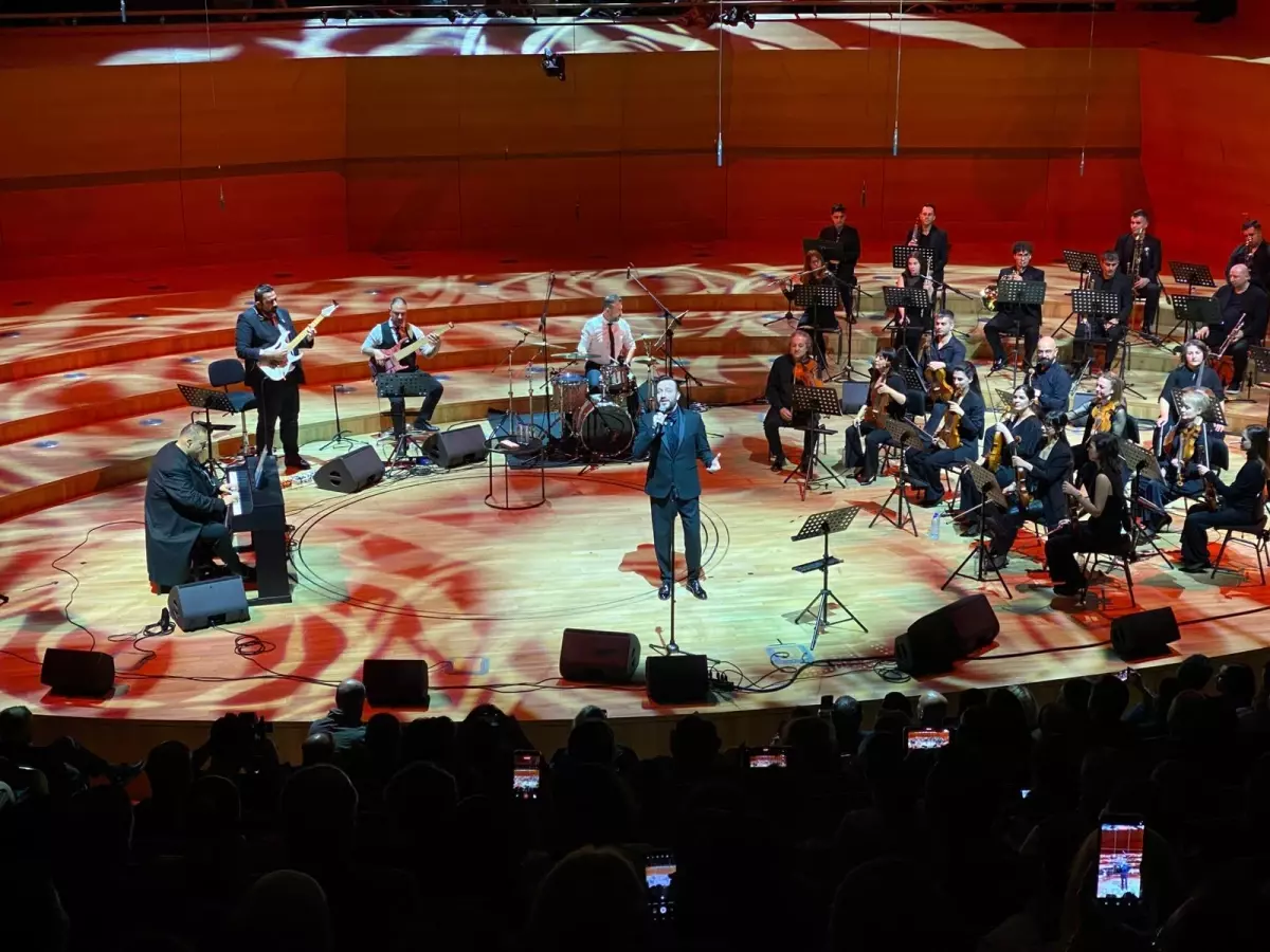 Barış Manço anma töreni kapak fotoğrafı