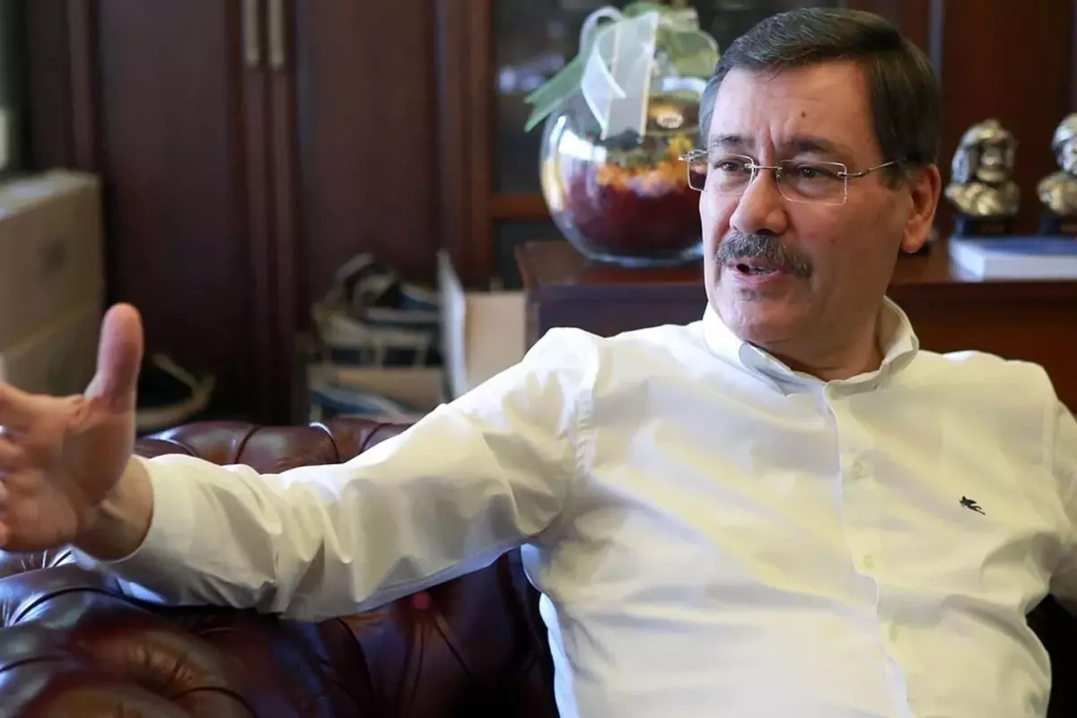 Danıştay, Melih Gökçek’in ‘İşleme Konulmama’ Kararını Yürürlükten Kaldırdı