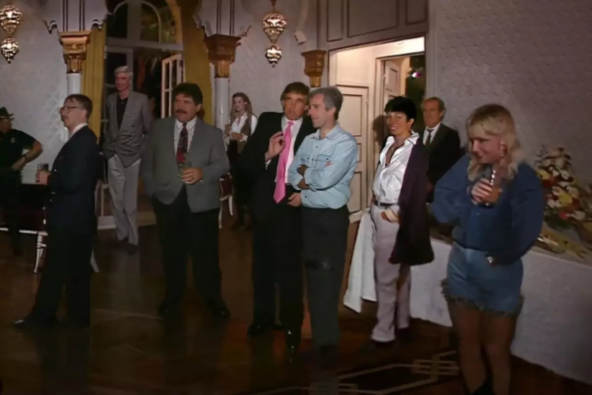 Epstein’in Ses Kayıtları Trump’ın Özel Yaşamına Işık Tutuyor