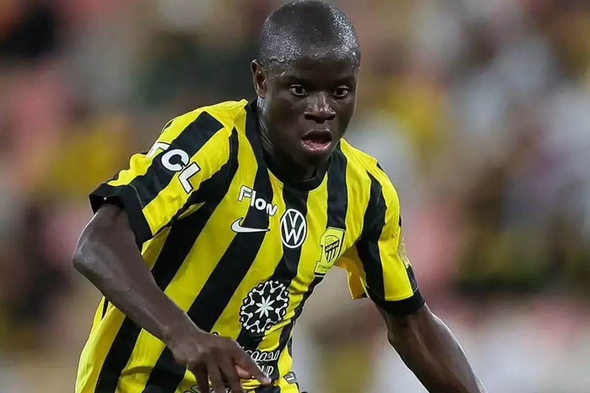 Fenerbahçe'den Kante Transferi İptalinin Gölgesindeki Teknik Hata Açıklandı