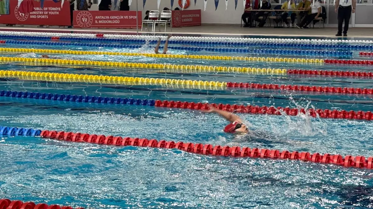 Eylül, Para Yüzme Seçmelerinde Türkiye'yi Üçüncü Sıraya Taşıdı
