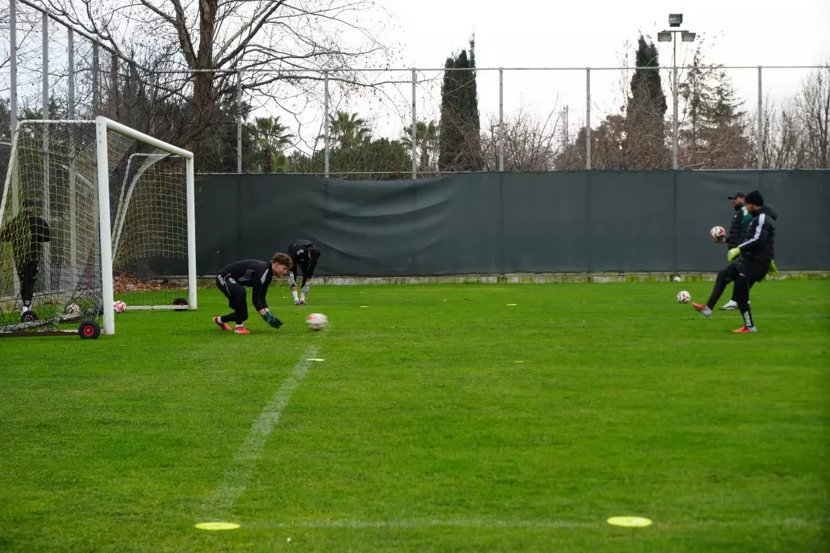 Selçuk İnan'dan Beşiktaş Maçına Hazırlık: Kocaelispor'un İddialı Planı