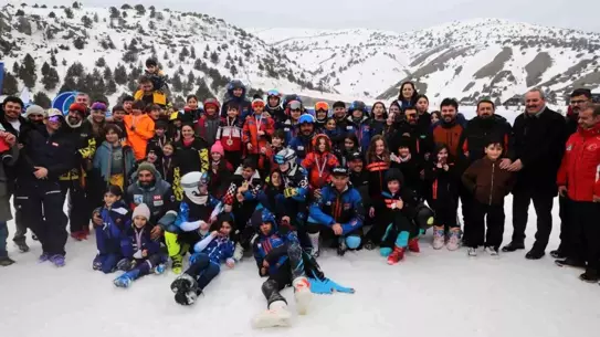 Minikler Festivali ödül töreni fotoğrafı