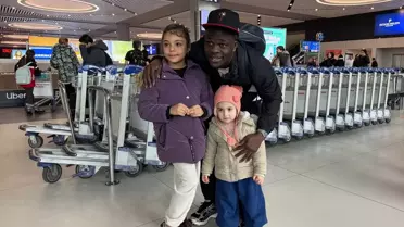 Junior Olaitan ve Beşiktaş yetkilileri