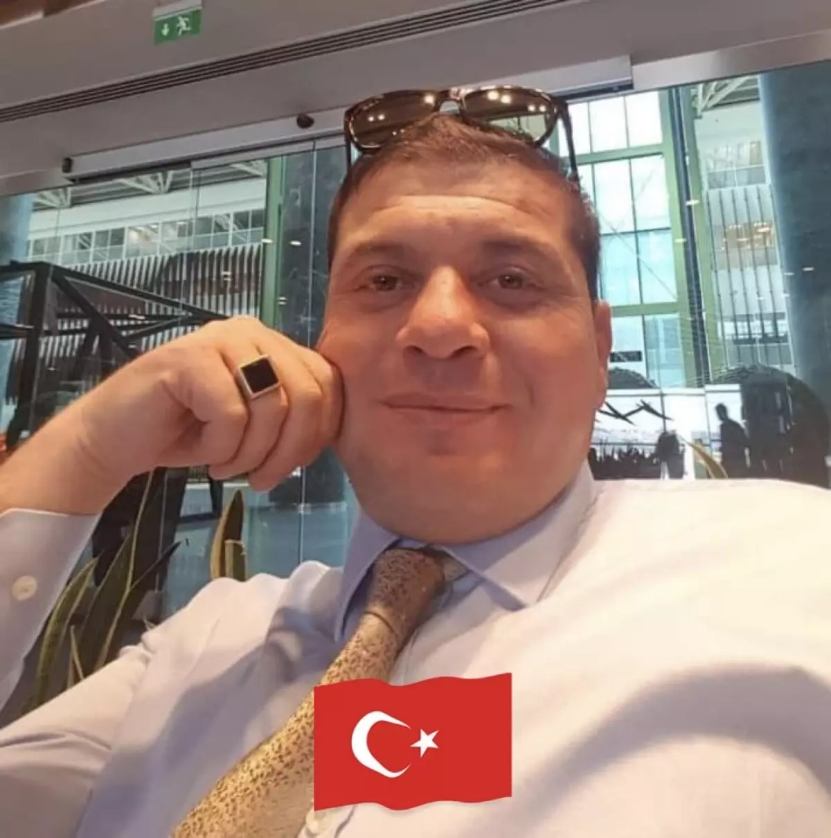 Şişli'de İş Adamı Musa Toykar Yangın Merdiveninde Şüpheli Şekilde Ölü Bulundu