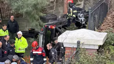 Trabzon Ortahisar’da Kamyonet Site Bahçesine Çarptı: Çift Yaralı