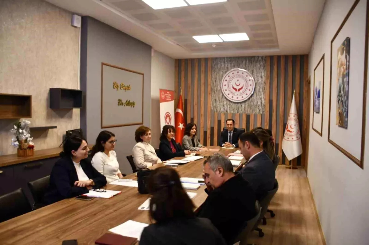 Aydın’da Sosyal Hizmetler Toplantısı Gerçekleşti: Koordinasyon ve Kalite Artışı Gündemde