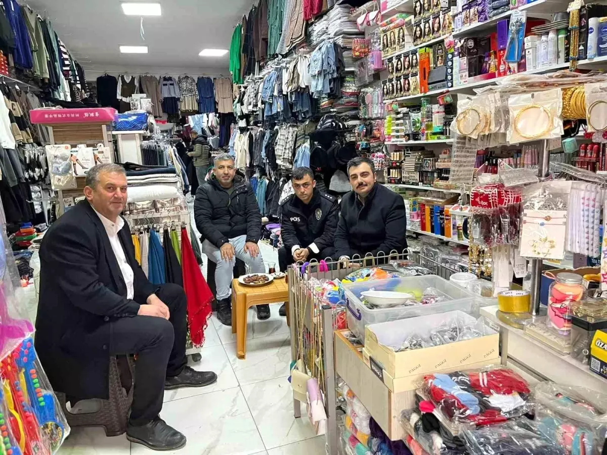 Kaymakam Mustafa Atış esnaf ziyareti