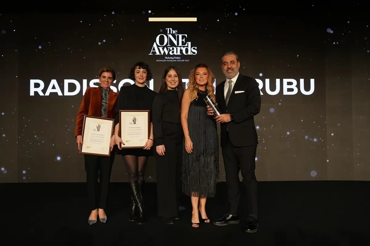 Radisson Otel Zinciri, The ONE Awards'ta Yılın En İtibarlı Oteli Ödülünü Kazandı