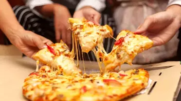 2025 Türkiye Pizza Tüketim Raporu: Lezzet Haritası ve Fiyat Analizi