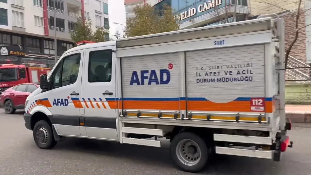 Siirt'te Temizlik Çalışması Sırasında Şok Kazâ: Kübra Kaya Havalandırma Boşluğuna Düştü