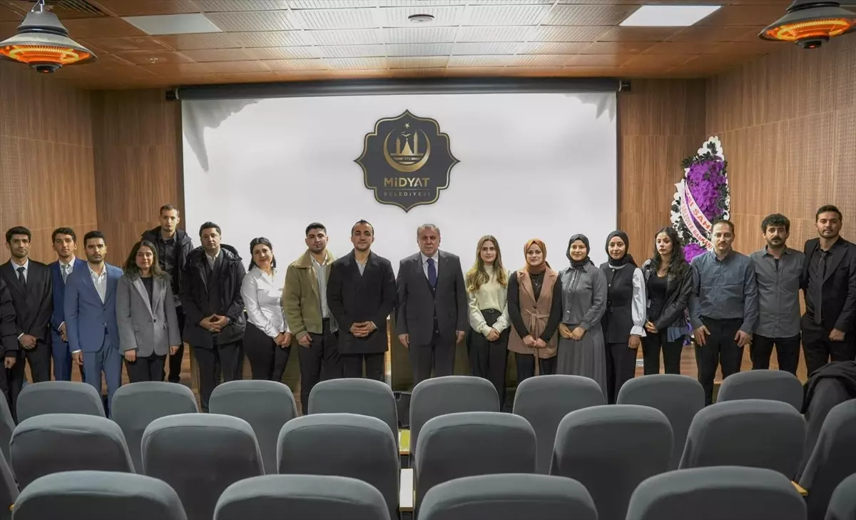 Midyat Belediye Başkanı, Zabıta Memurlarıyla Hizmet Vurgusu Yaptı