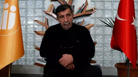 Deprem sonrası hastane koridorunda doktorların çabası