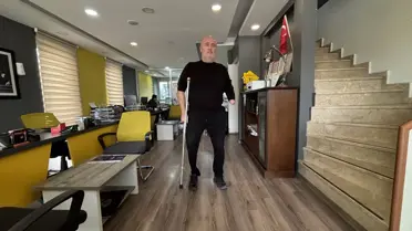 Depremde Kaybettiği Çocukların Anısına, Hüseyin Öz 2 Bin Lirayı İhtiyaç Sahibi Çocuklara Yardımcı Oldu